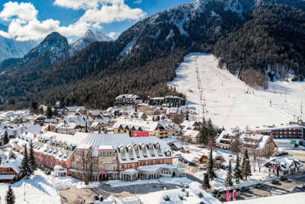 Pr Anzico Apartment Kranjska Gora Bagian luar foto