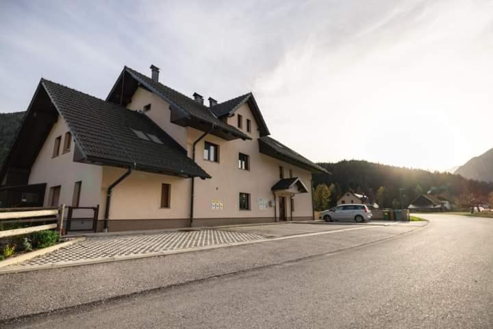 Pr Anzico Apartment Kranjska Gora Bagian luar foto